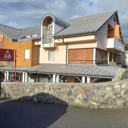 Bel Appartement Avec Terrasse Proche Des Plages Saint-Gilles-les-Bains Exterior foto