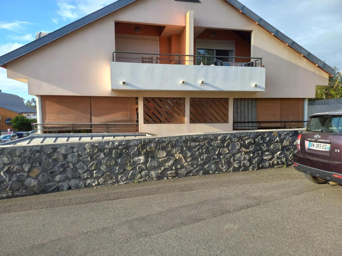 Bel Appartement Avec Terrasse Proche Des Plages Saint-Gilles-les-Bains Exterior foto